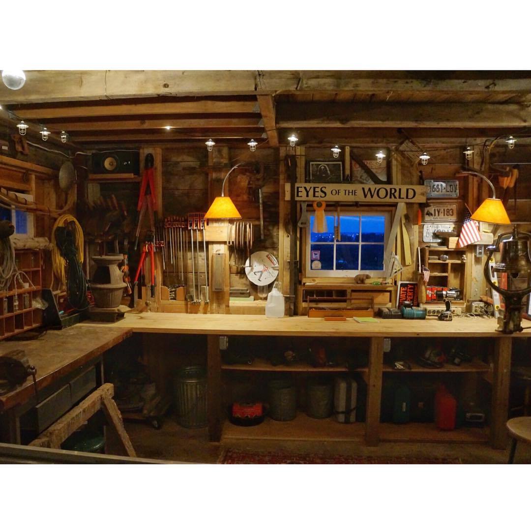 oregontopatagonia:  My uncle’s toolshed at dusk. It smells like saw dust and sounds