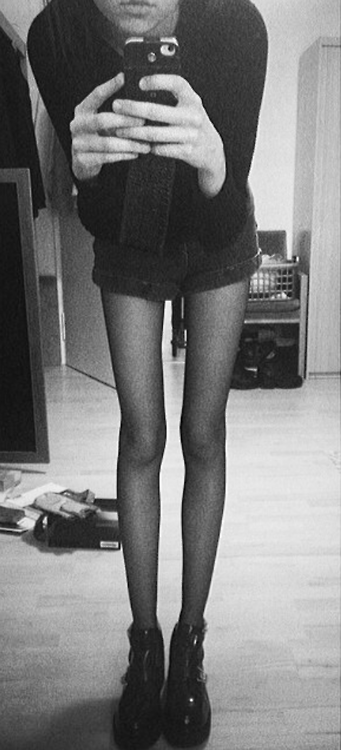 Как выглядят худые ноги Фотографии со страницы сообщества "tall people" Фотография 1 из 1 ВКонтакте