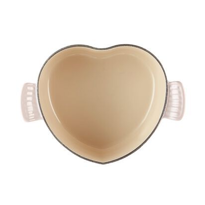 Le Creuset Japon S Heart Shaped Pot