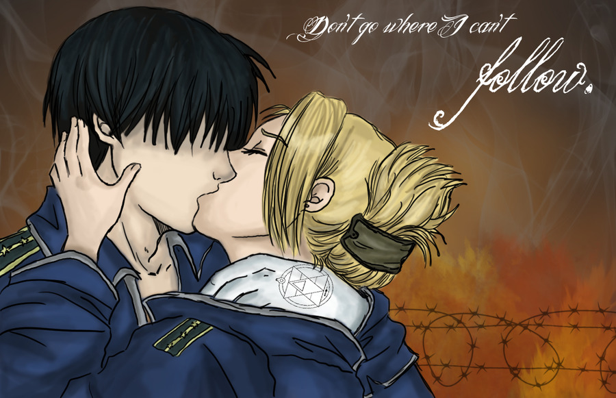 youmayliveidol:  Royai Kiss by ~Mad-Hatters-Hare 