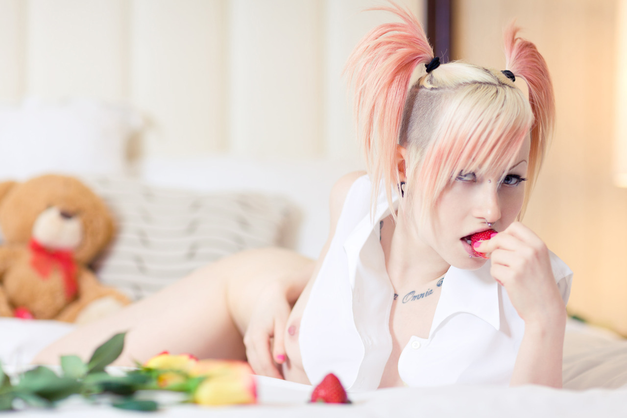 porphyriasuicide:  A few more shots from me and Mikhail Veter’s shoot for FXM.