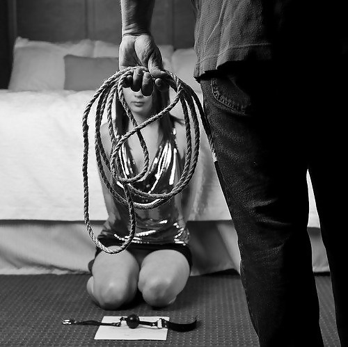 sheismypossession:  http://sheismypossession.tumblr.com/ 