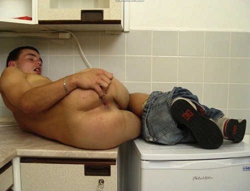 gayfuckerfan:  He got up on the counter so you could get a better look. Or taste. I gotta pee, get in the tub babe. And make sure you suck it when I’m done so I don’t drip any piss on my shoes. Thanks my love.