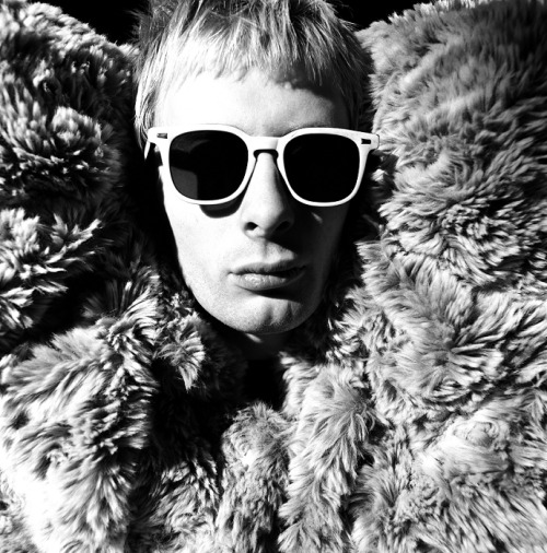 sadimagination:  Thom Yorke by Steve Double (1995) 