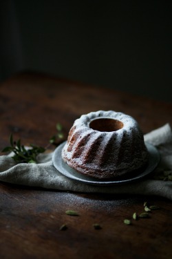 sweetoothgirl:  Gluten Free Apple Bundt Cake with Cardamom, Cinnamon, and Ginger