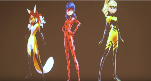 miraculousdaily:   Clearer images from Miraculous Ladybug NYCC Panel. 1. Our new heroes, Alya(Volpina) and Chloe(Queen Bee) 2. New Villains: Style Queen and The Collector 3. New Kwamis : Duusu and Trixx 4. New Powers, multiple earrings for Marinette which