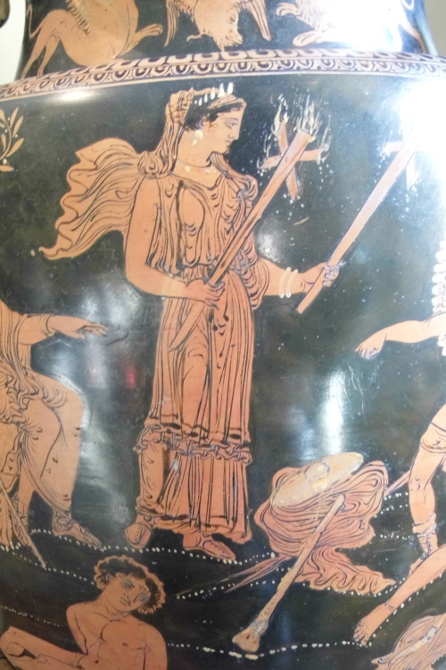 dreamwalkertobe:Haides and Kore from an Apulian red-figure volute krater, depicting the punishment o