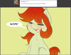 askflowertheplantponi:Turns out she does. trolololo. x3 D’aww~