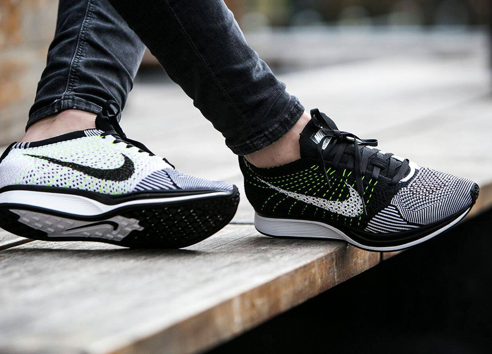 nike flyknit racer black white white