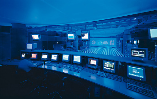 HAL 9000 Cemex Computer Centre - Monterrey, MX (Sept. 1997)Designed by Nicholas Grimshaw &amp; P