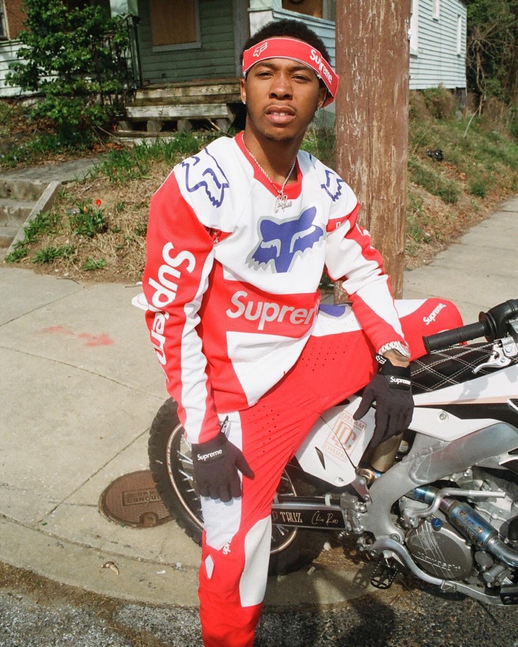 theclassyissue:  Supreme®/Fox Racing®.