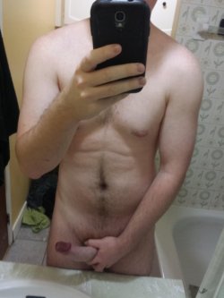 damnhotmeat:  wanna view more? click here Get hot meat, right in your inbox.  Look how red that thing is omg that&rsquo;s hot!