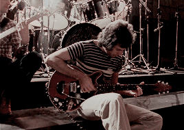 flickofthewrist:They want to get a row on film, you see. Oh, they want to get a row.Queen: Rock The 