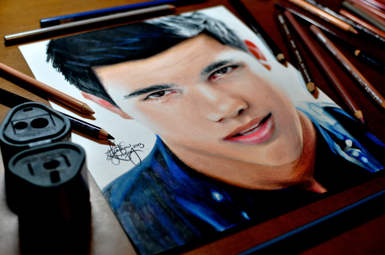 Taylor Lautner Drawing by Emily Maynard - Pixels