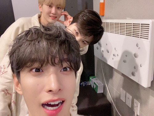 [WEVERSE, 231122] DOKYEOM 