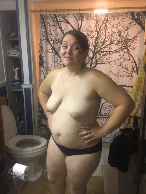 sexewife:  Hope this brightens your day. 😉