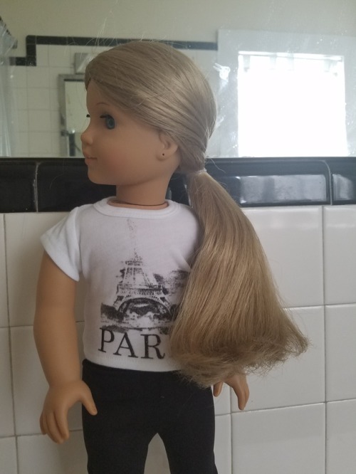 myamericangirldolls:I am so happy with how Elizabeth’s hair came out! Her braid from the AG st