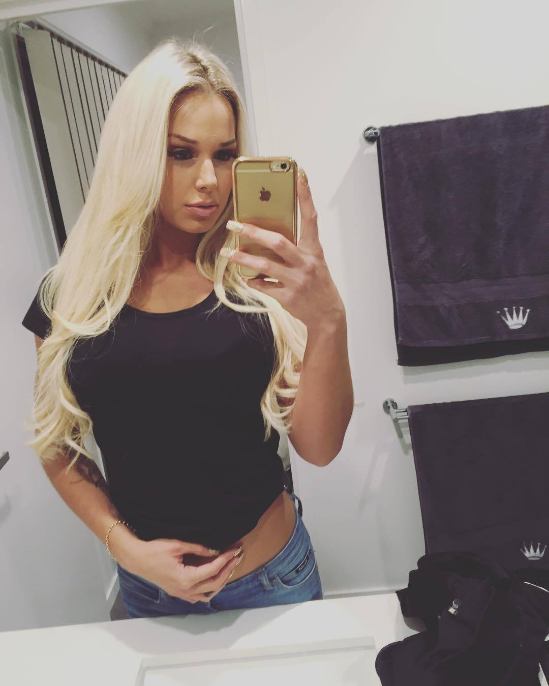 Degraded and Upgraded: Bimbofied Rackstarz
