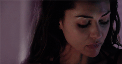 katesrick:   fangirl challenge = 4/10 female characters ♥ raven reyes “You are