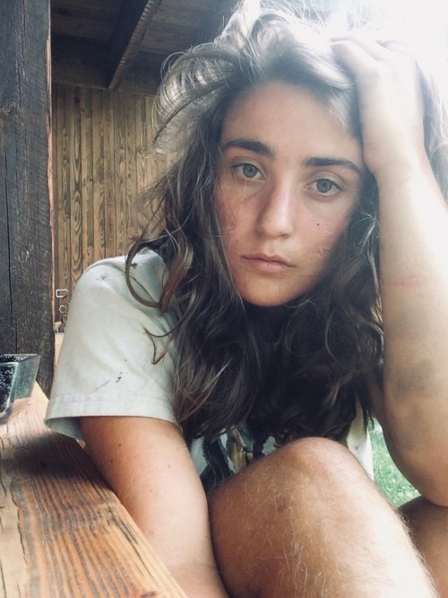 5ifty2: Dead inside. Lost in the outside world.