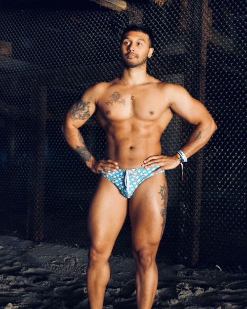 desispeedos: Sexy Jonny Chandra, aka pbnjonny, from Guyana! Hope he wears bodybuilding style bikinis
