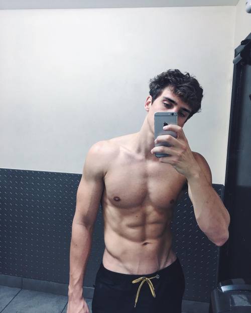 Hot, Beefy, Sexy, Muscular Men for YOU