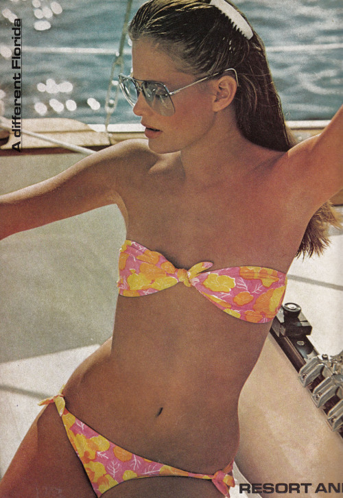 Lilly PulitzerVogue - January 1978Photographed by Stan Malinowski