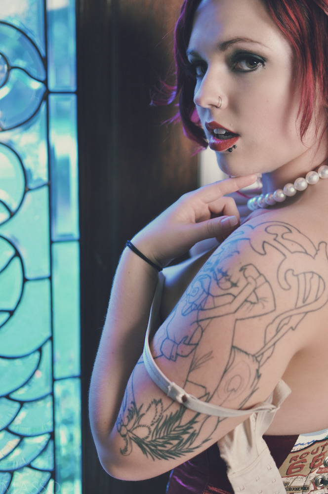 shessobootyful:  Super hot new set Red Delicious is up on Zivity now for the Red