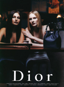 80s-90s-supermodels:  Christian Dior S/S 1999Photographer: Patrick DemarchelierModels: Bridget Hall and Linnea Marklund