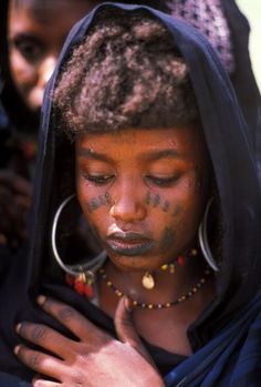 angryafricangirlsunited:  Wodaabe women: The Wodaabe or Bororo are a subgroup of
