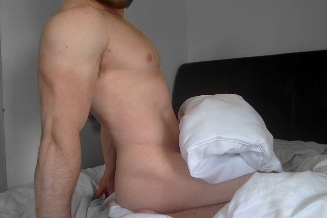 theonlylivingboyinnewyork: Bed Covers Part 2. Now with more butt…