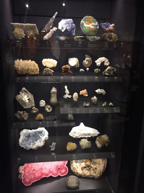 jemay1634:17.01.2017 Canadian Museum of Nature - Geology Exhibit