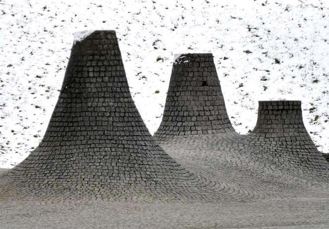 evilbuildingsblog:Raven Kilns of Korzoth!