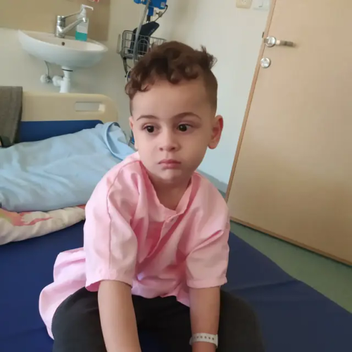 Hello My Friends, I Am Ayman From Gaza. I Have 6 Children And My Young Child Has An Eye Injury And Needs
