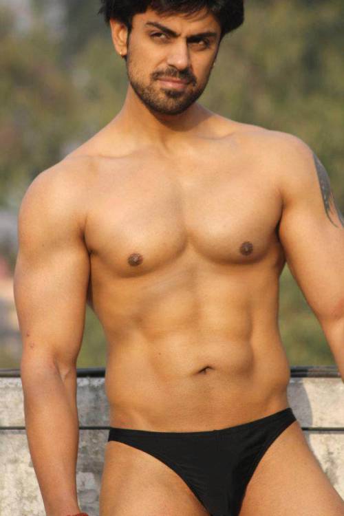 sexyindianguy:  Shirtless, muscular Telugu g men