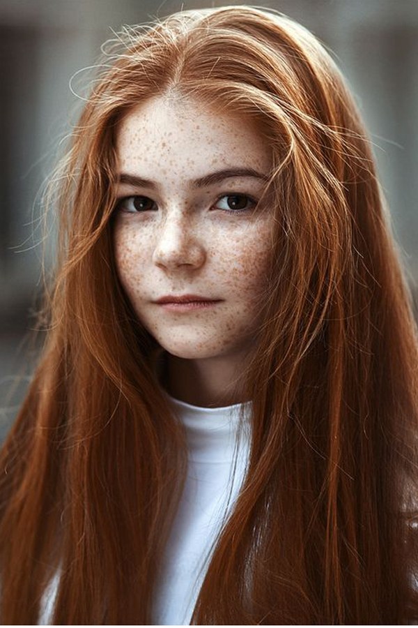 Alyssa (12 Photo)