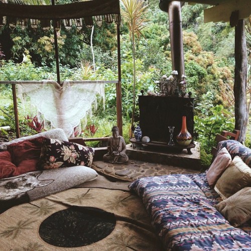 woodsndirt: gnostic-forest: herbal-hippie: sanlorenzobikinis: Lost in a bohemian dream today up 