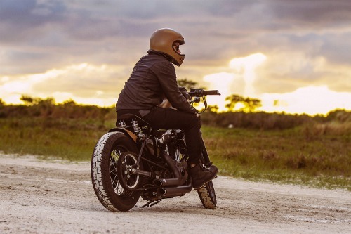 weareninetynineco:  Pretty badass looking sporty