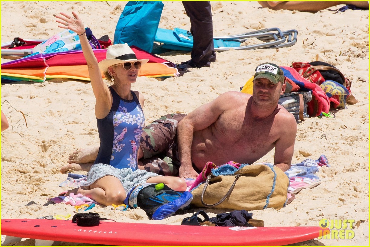 hotfamousmen:  Liev Schreiber
