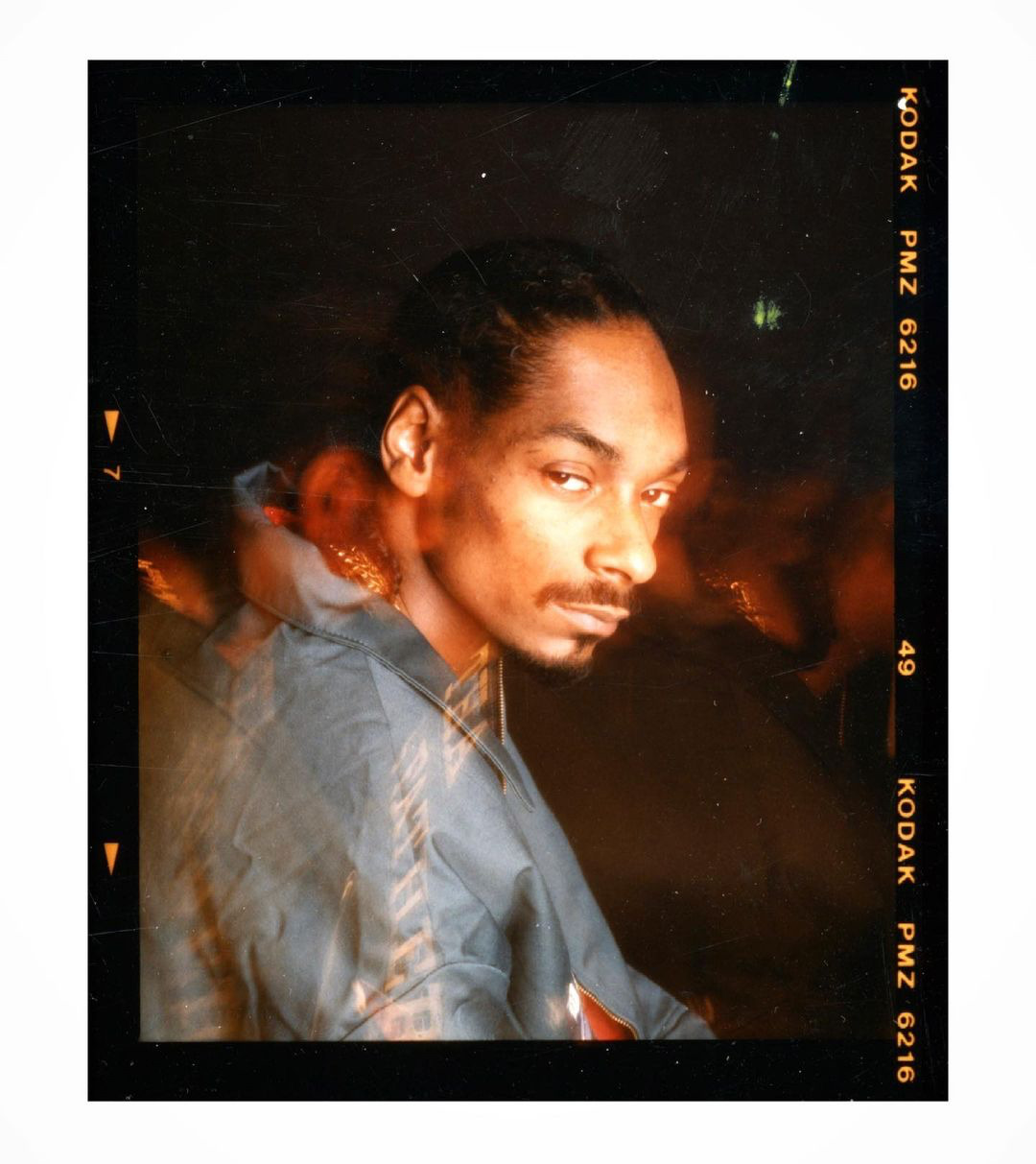 deadthehype:
“Outtakes of Snoop Dogg for Rap Pages Magazine, 1998
Photographed by Lumumba D
”