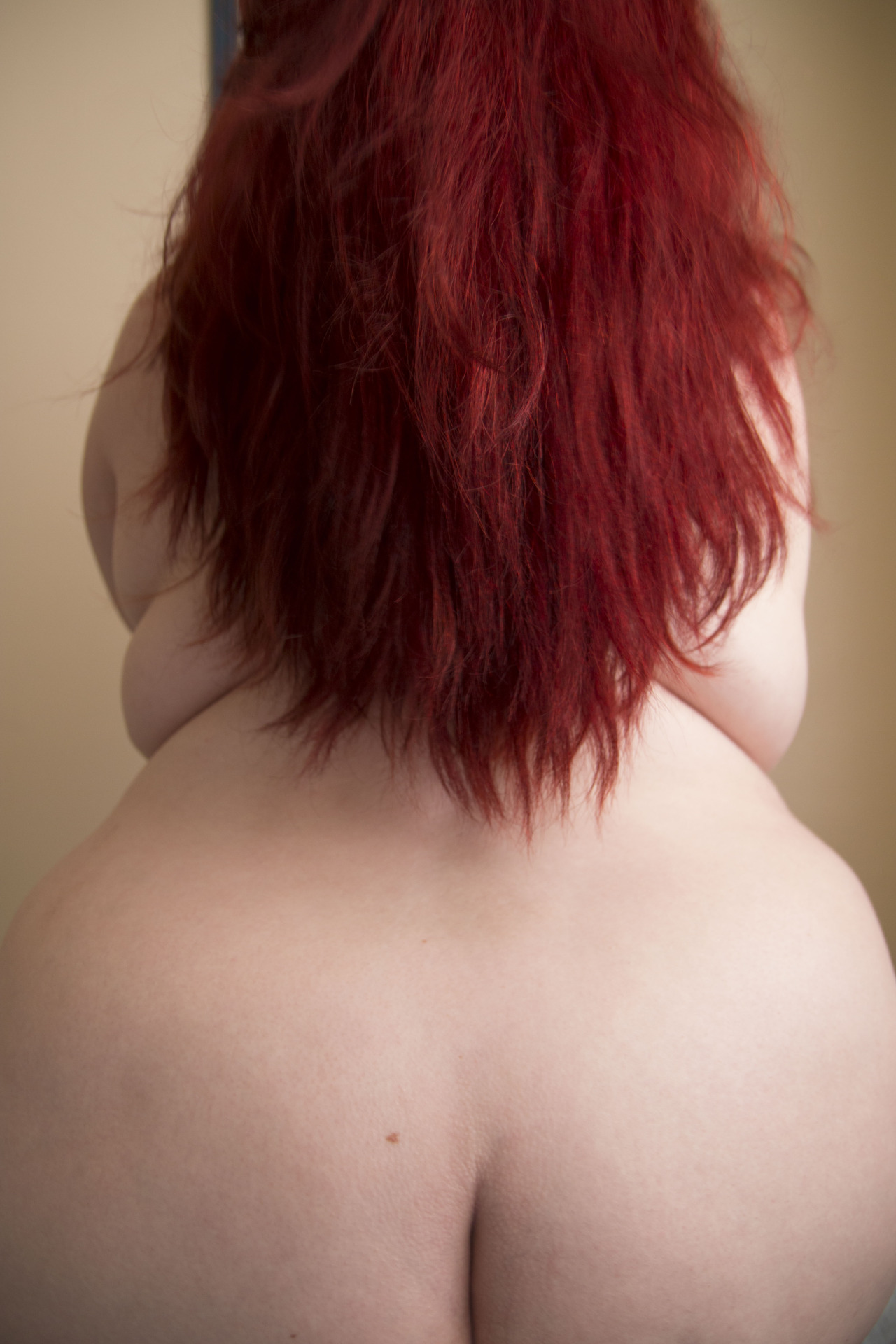 sweetlilstrawberry:  Falling back in love with myself - it isn’t easy but it’s