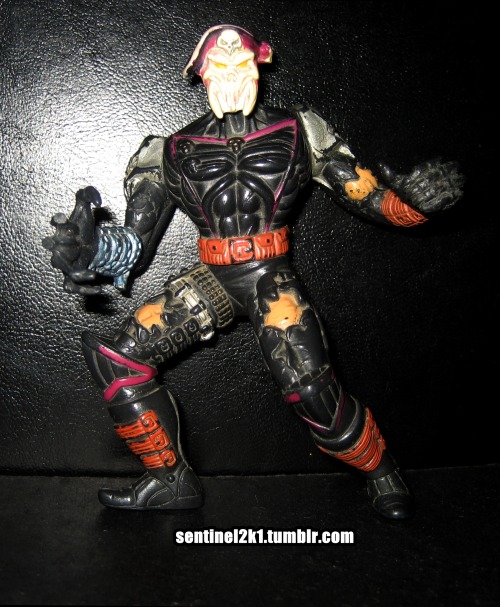 G.I. Joe Extreme: Iron ClawToy’s from my childhood and from the 90′s. I’ll be honest. I got this toy