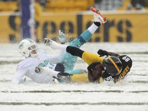 usatodaysports:  FOOTBALL WEATHER  porn pictures