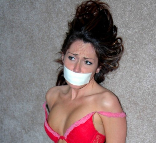 tiedgirlsarethebest:  sensualhumiliation:  helpless  ….and lovely 
