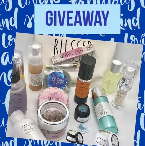  ⁣ ⁣ Giveaway contest of Beauty Box for healthcare heros. This is a gift box worth over $275 in prod