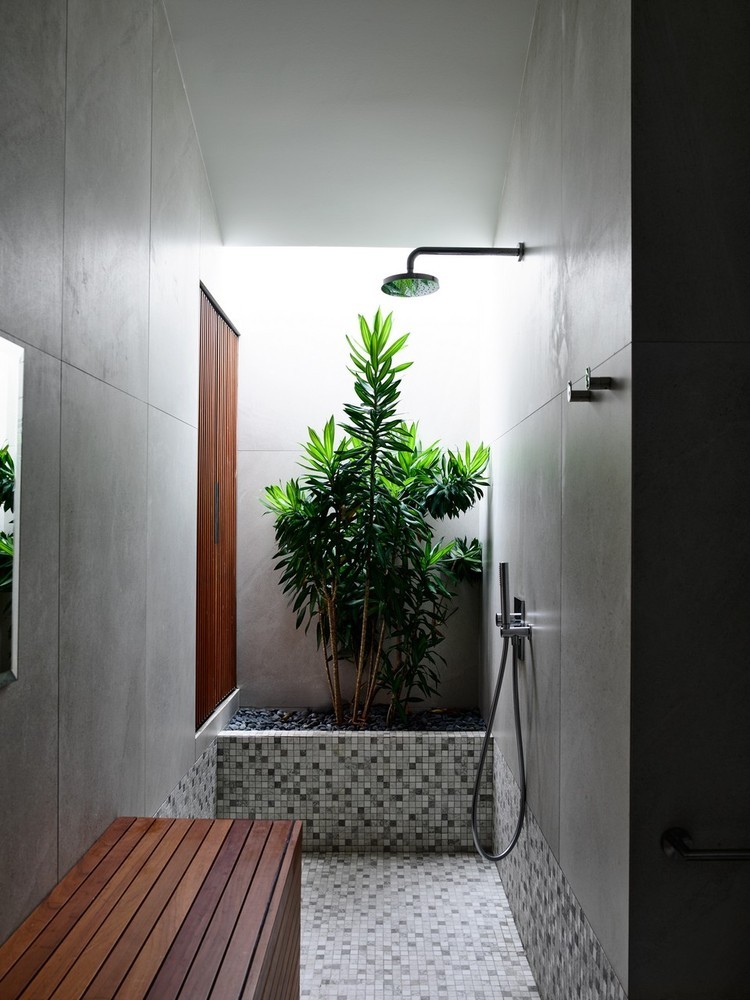 architorturedsouls:  Surprising Seclusion / HYLA Architectsph: Derek Swalwell