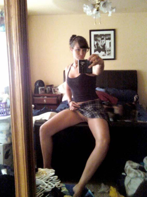 Amateur Pelfies (Pussy Shots)