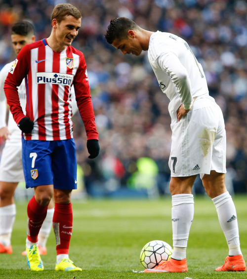 thegoodmadrid: madridistaforever: Cristiano and Griezmann during the game | February 27, 2016 @mu