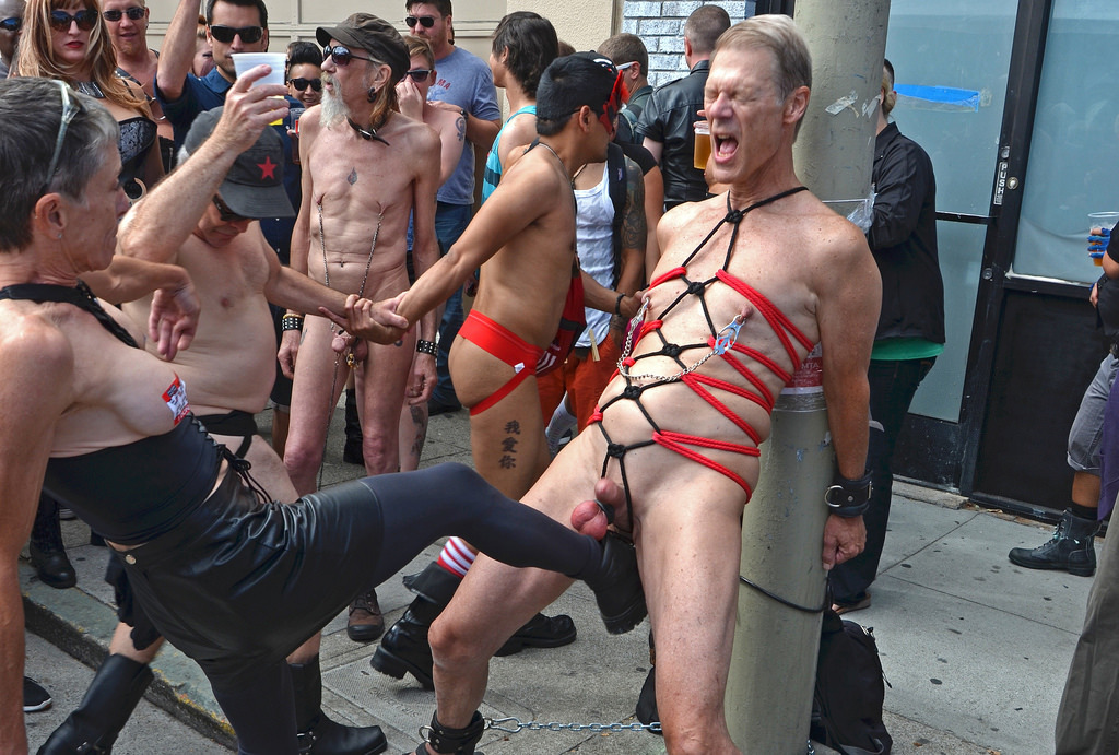 ballbusting-femdom:   