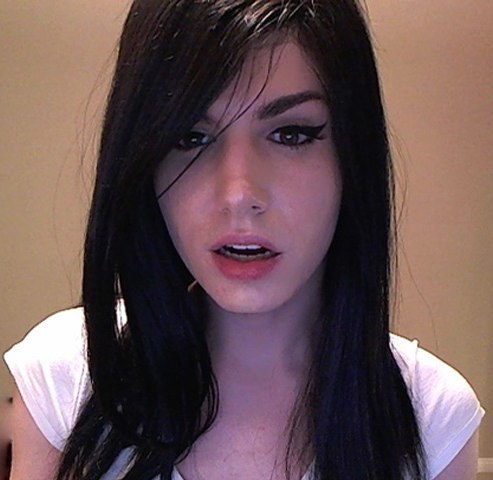 secretgurly:  wrathfullove:  <3 Kalindra  Awesome Kalindra as ever! She’s a goddess 💋💗💋💗💋💗💋💗